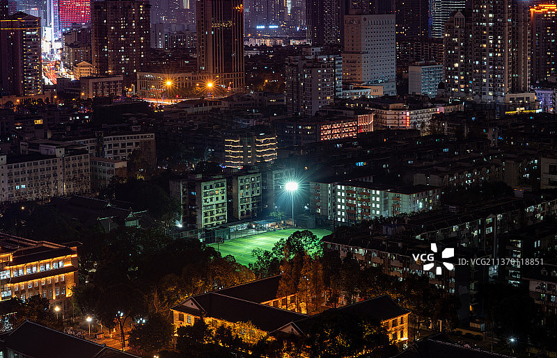 中国四川成都武侯区城市建筑风光和夜景天际线图片素材