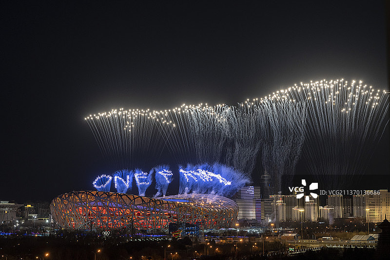 北京冬奥会闭幕式烟花图片素材