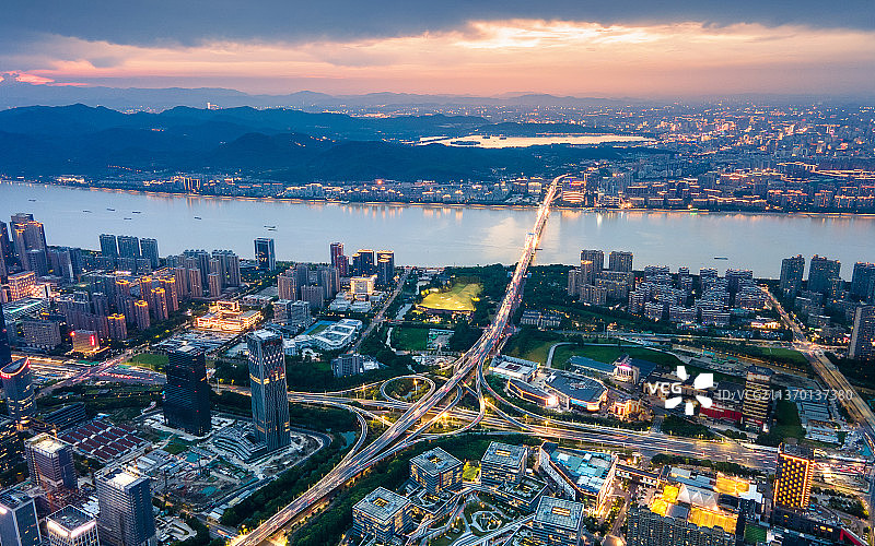 杭州市滨江区繁华两岸图片素材