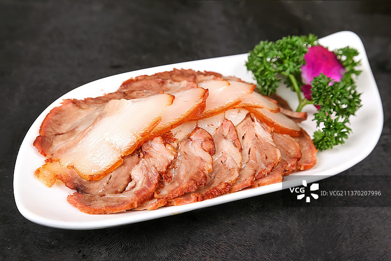 中餐美食-熏五花肉图片素材