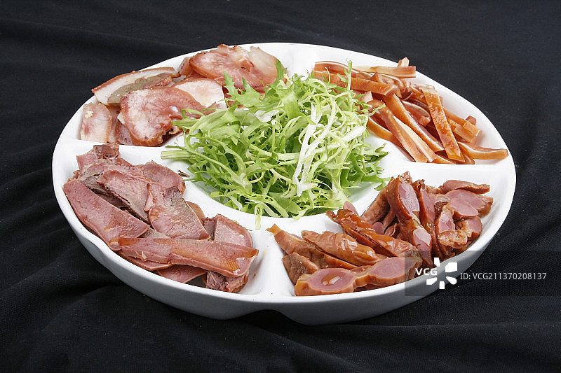 中餐美食-卤肉拼盘图片素材