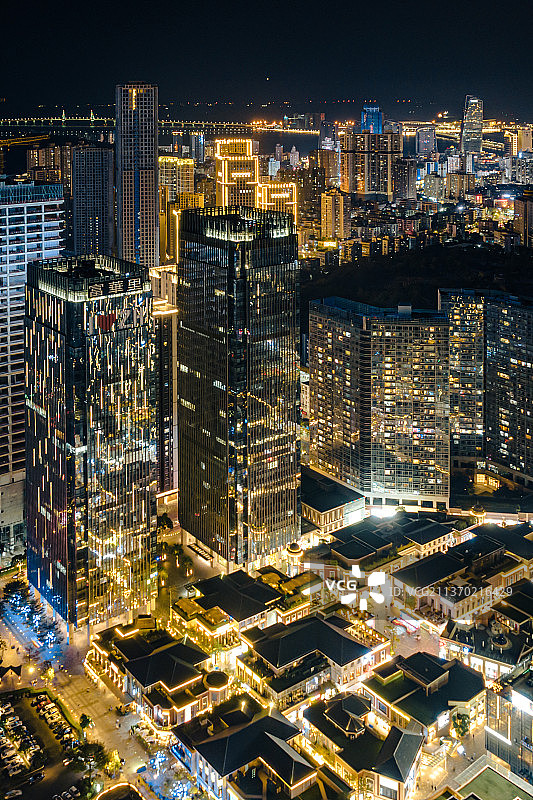航拍珠海拱北商圈富华里通透夜景图片素材