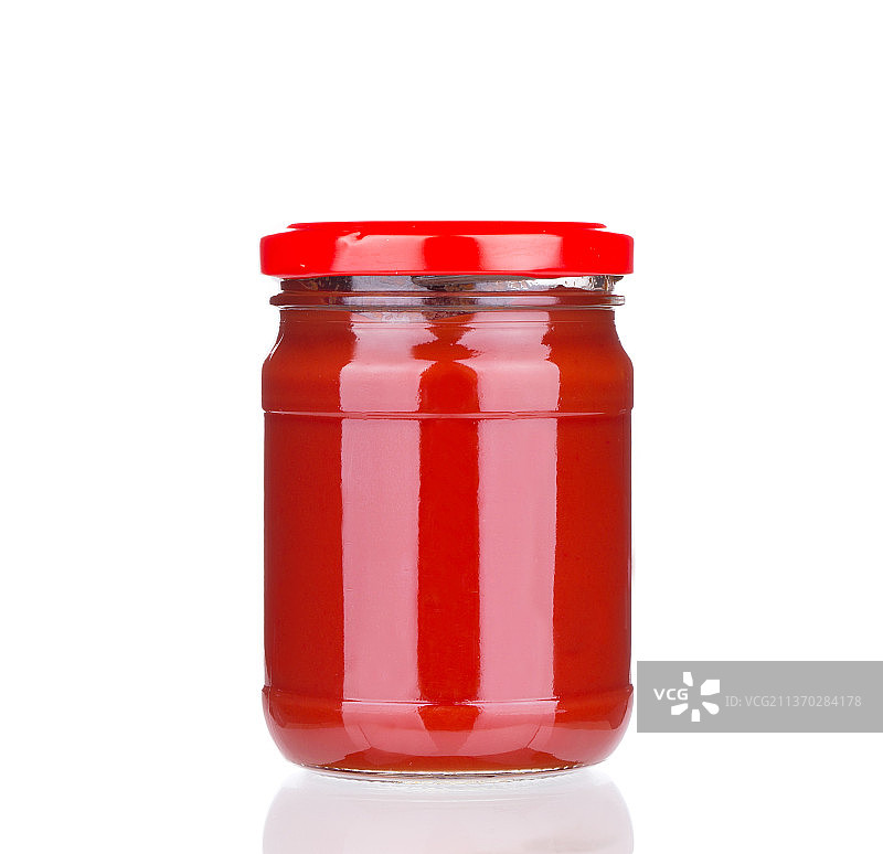 装满番茄酱的玻璃罐，摩尔多瓦图片素材
