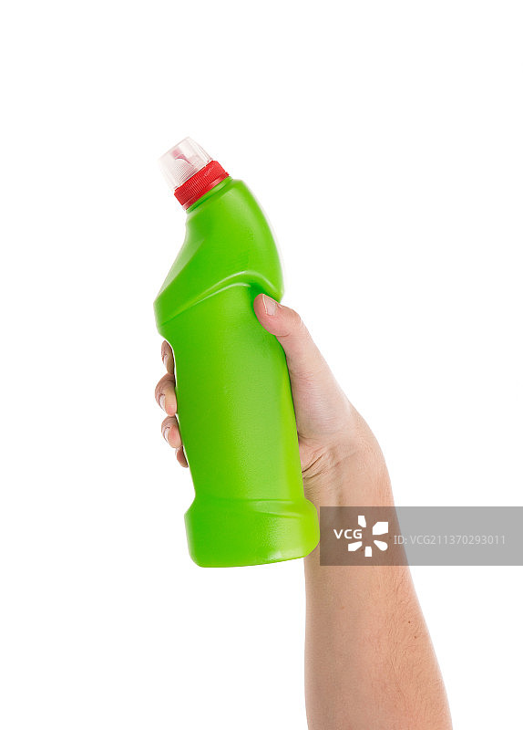 手持绿色瓶子（白色背景，摩尔多瓦）图片素材