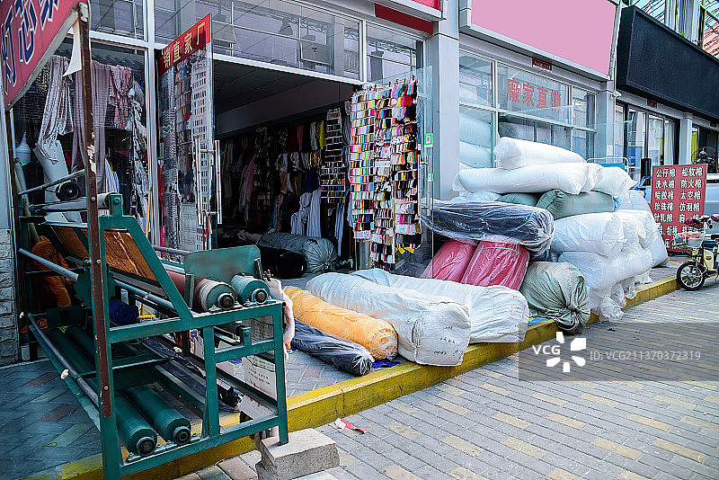 深圳华南城服装面料市场的面料布匹图片素材