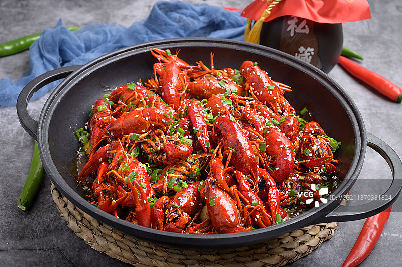 中餐美食-麻辣小龙虾图片素材