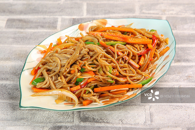 中餐美食-小炒莜面条条图片素材