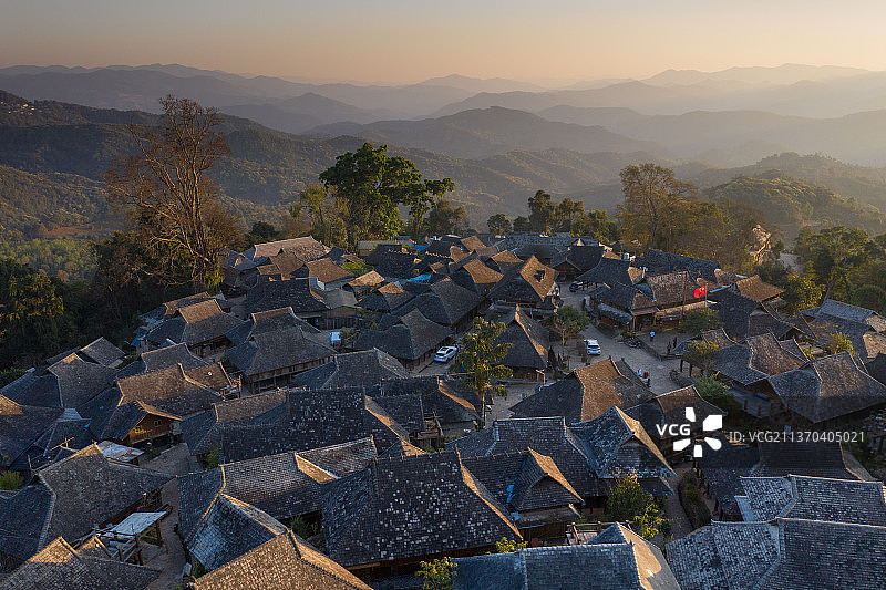 云南普洱澜沧翁基布朗古寨图片素材