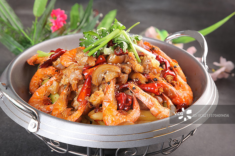 中餐美食-香辣猪蹄虾图片素材
