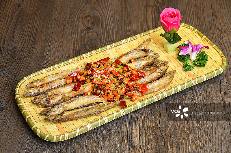 中餐美食-干煸多春鱼图片素材