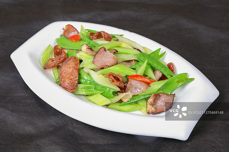 中餐美食-西芹炒腊肉图片素材