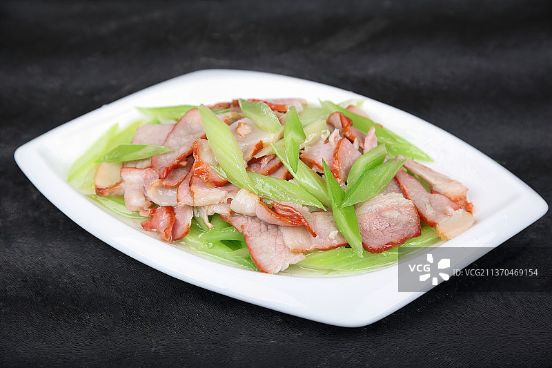 中餐美食-西芹炒腊肉图片素材
