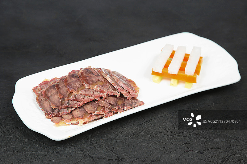 中餐美食-酱牛肉图片素材