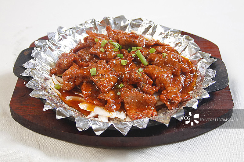 中餐美食-铁板黑椒牛柳图片素材
