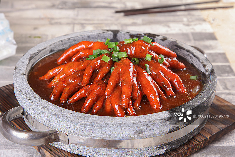 中餐美食-坛焖凤爪图片素材