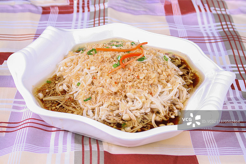 中餐美食-蒜茸蒸金针菇图片素材