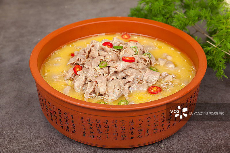 中餐美食-酸汤肥牛图片素材