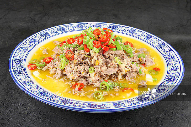 中餐美食-酸汤肥牛图片素材
