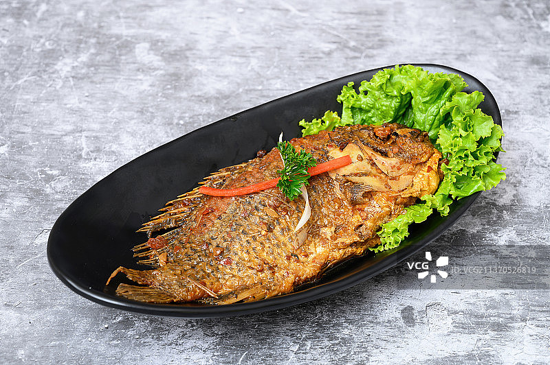 中餐美食-酥鱼图片素材