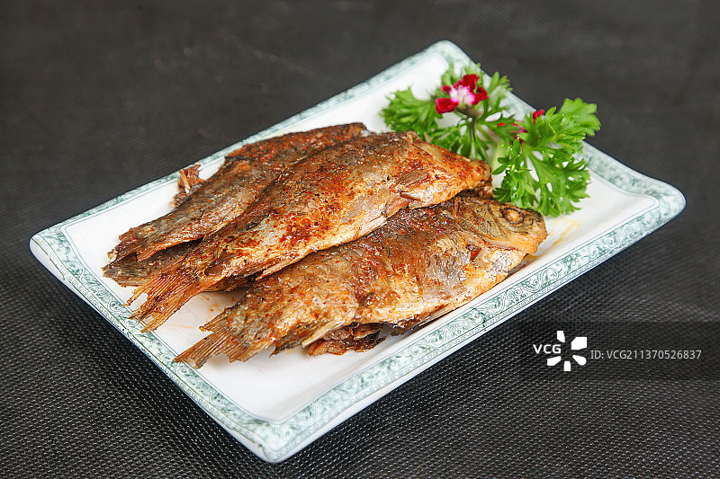 中餐美食-酥鱼图片素材