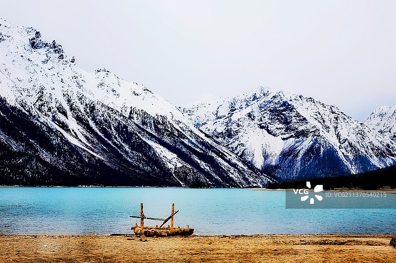 然乌湖美景图片素材