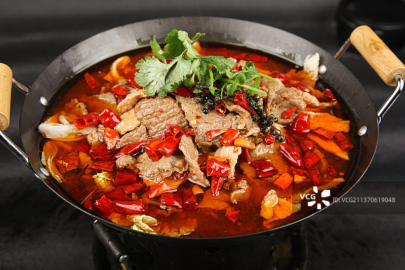 中餐美食-水煮牛肉图片素材