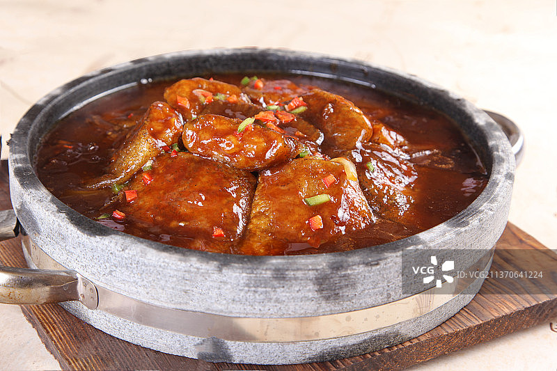 中餐美食-烧汁鲽鱼尾图片素材