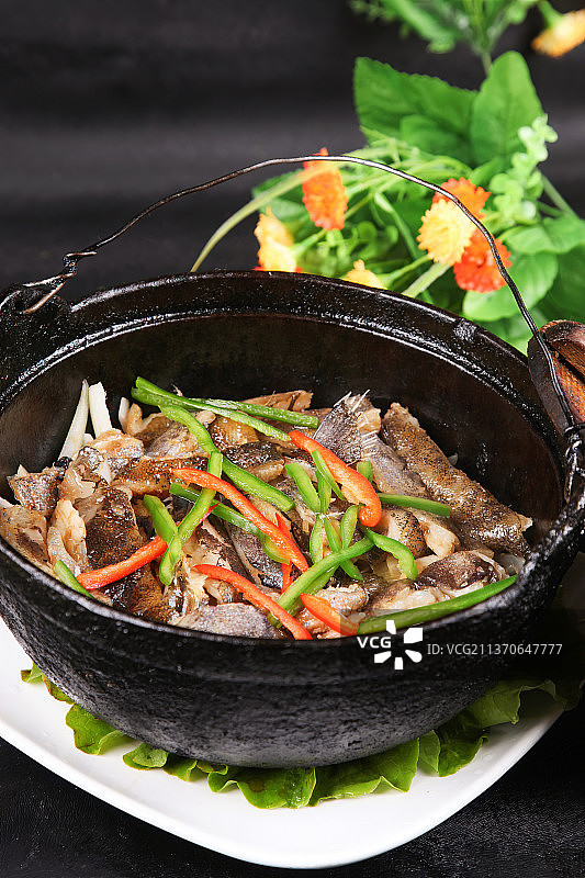 中餐美食-砂锅焗鲽鱼图片素材