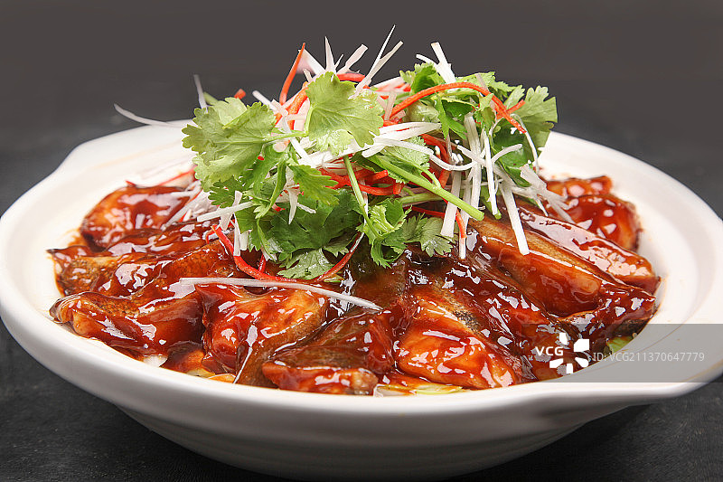 中餐美食-砂锅焗鲽鱼图片素材
