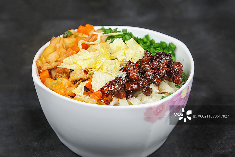 中餐美食-臊子面图片素材