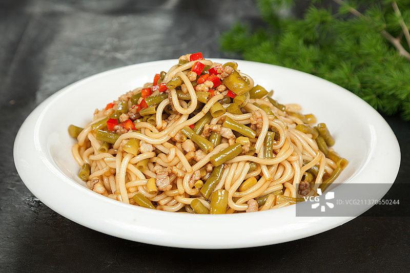 中餐美食-肉沫炒粉条图片素材