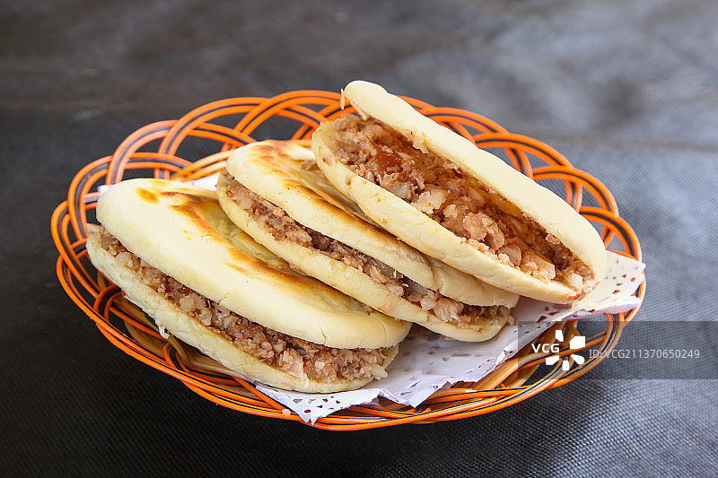 中餐美食-腊汁白吉膜图片素材