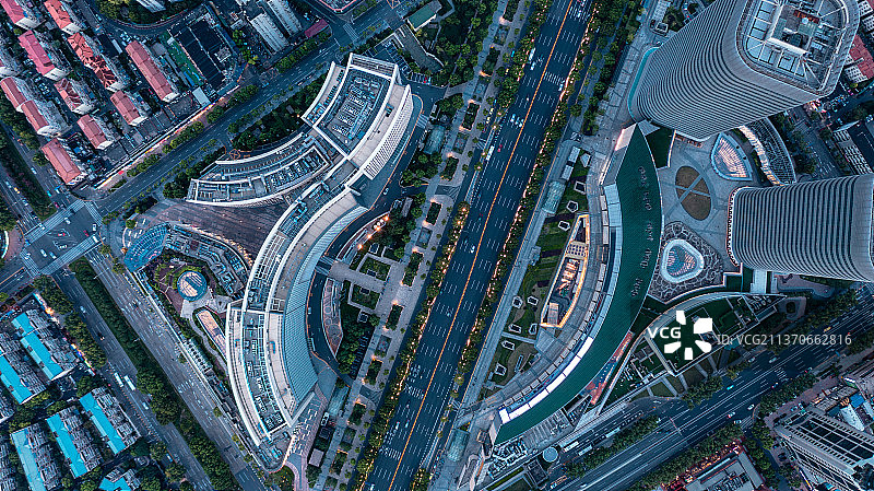 浦东 陆家嘴 世纪大道 大马路 主干道 交通 现代建筑图片素材