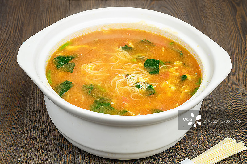 中餐美食-炝锅挂面图片素材