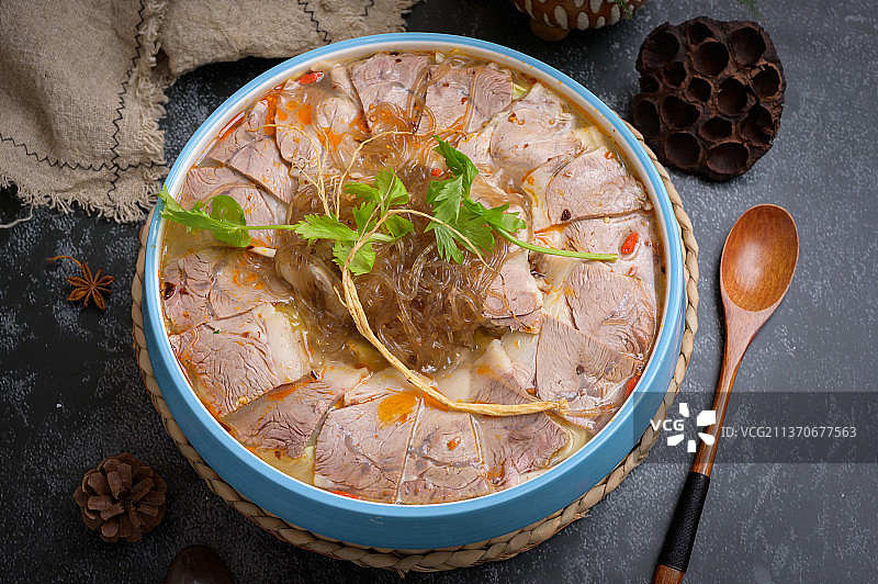 中餐美食-清炖羊肉图片素材