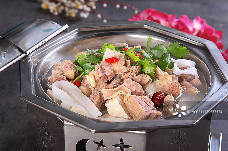 中餐美食-清炖羊肉图片素材