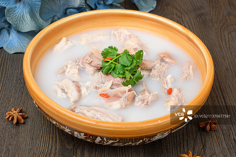 中餐美食-清炖羊肉图片素材