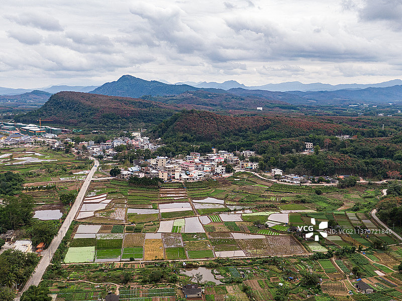 航拍海南白沙彝族自治县图片素材