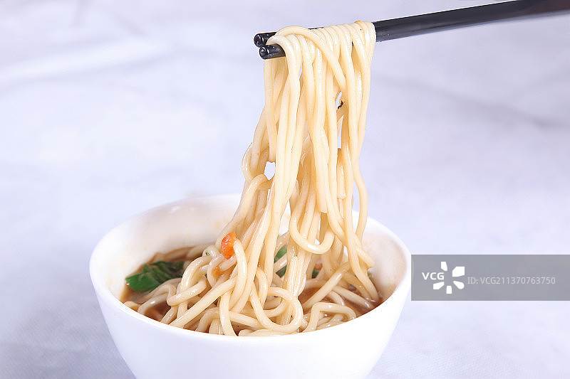 中餐美食-炝锅面图片素材