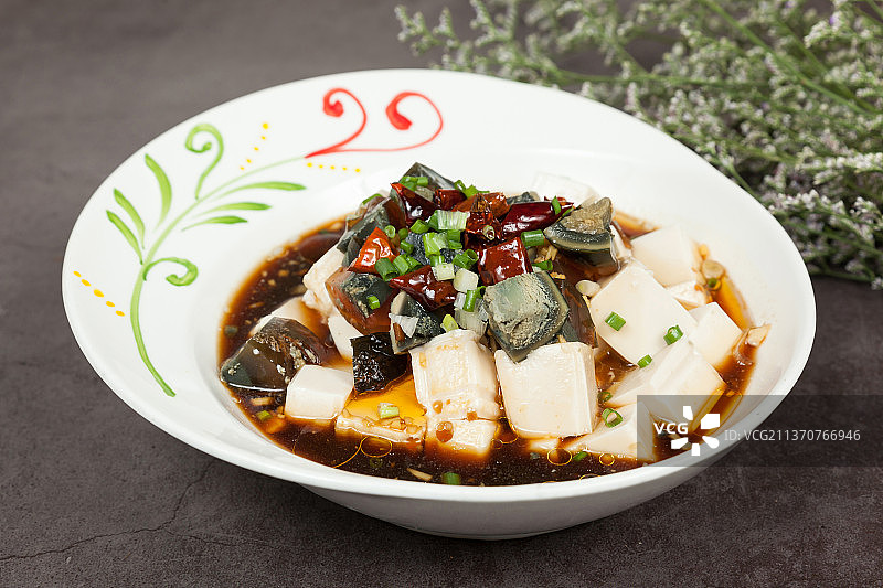 中餐美食-皮蛋豆腐图片素材