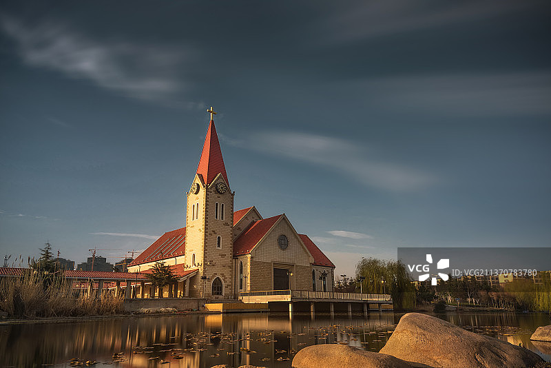 青岛基督教堂建筑图片素材