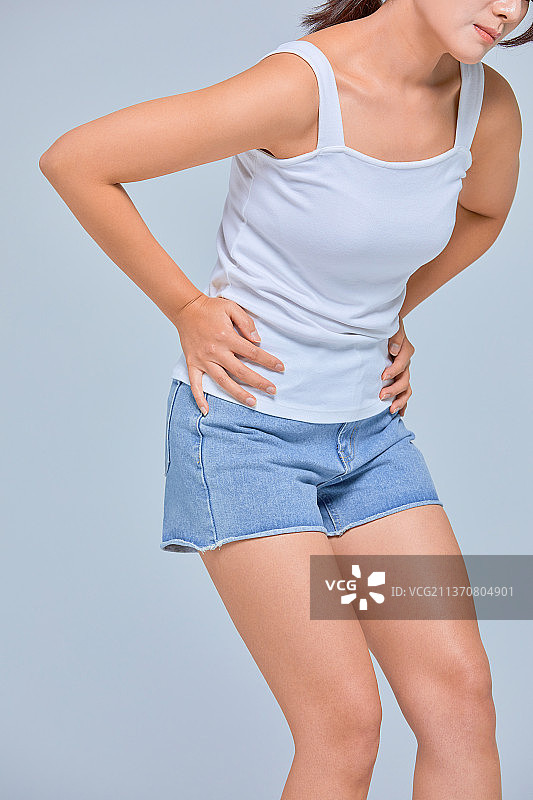 健康生活、医疗保健、疾病、女性、盆腔、疼痛、背痛、宫颈癌、卵巢癌、慢性病图片素材