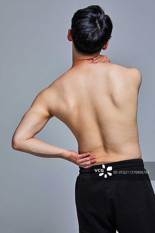 疼痛、不良姿势、肌肉酸痛、疲劳、过度劳累、脊柱侧弯、背痛图片素材