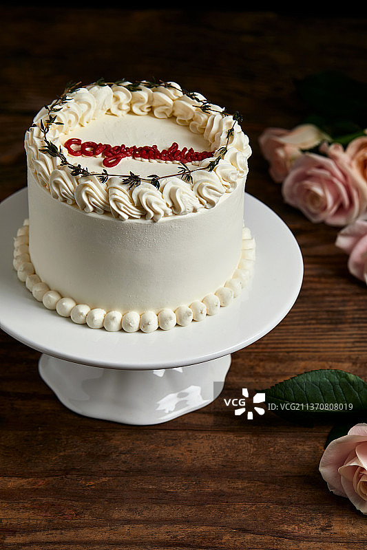 蛋糕、生日蛋糕、庆典、面包、甜点、乳脂奶油、鲜奶油图片素材