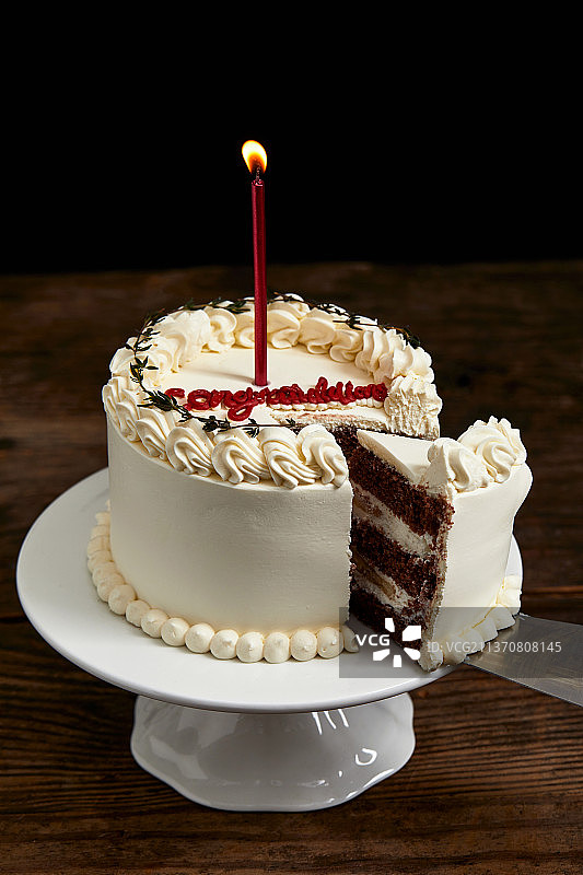 蛋糕、生日蛋糕、庆典、面包、甜点、乳脂奶油、鲜奶油图片素材