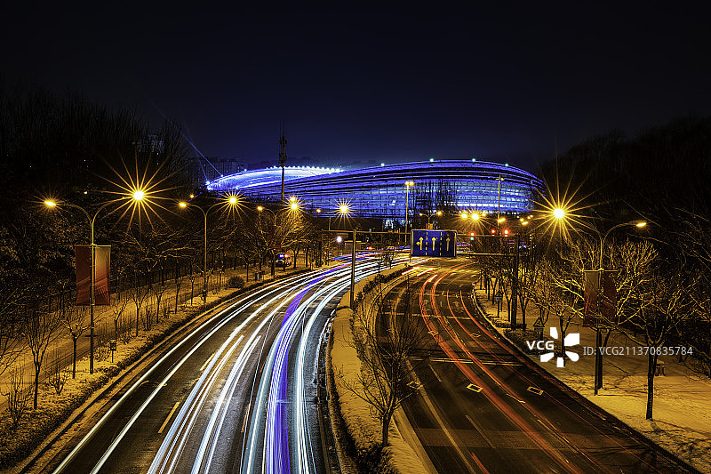 国家速滑馆夜景图片素材