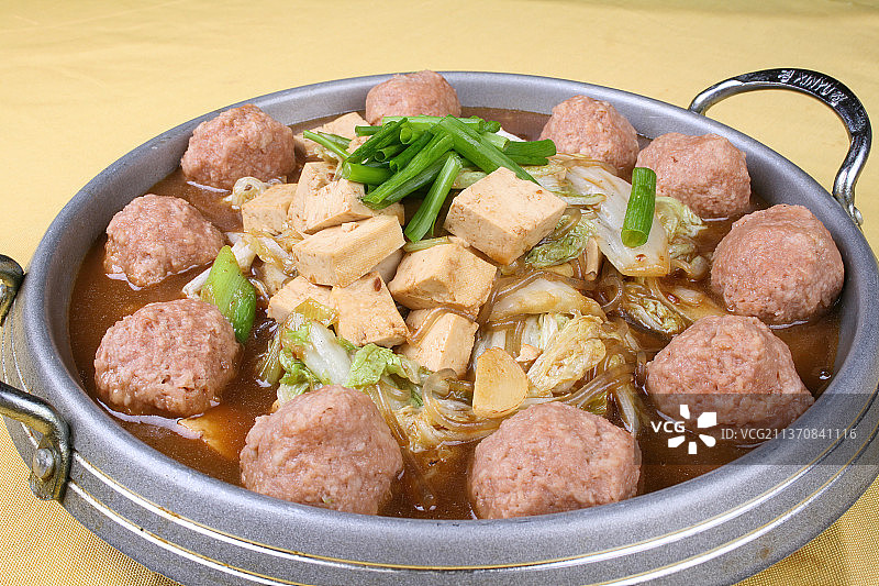 中餐美食-白菜炖丸子图片素材