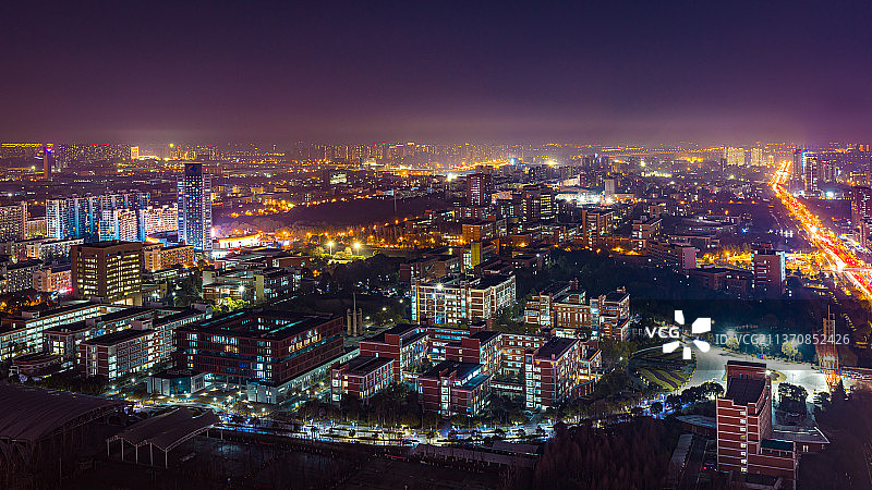 杭州电子科技大学俯瞰夜景图片素材