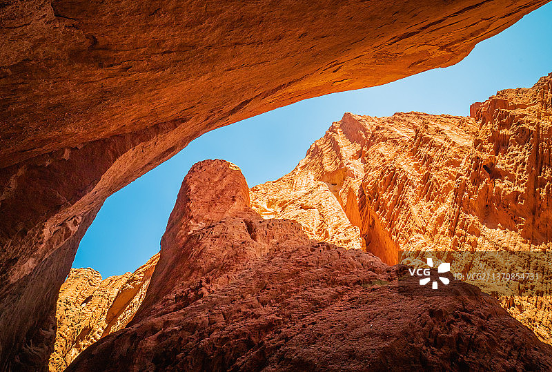 新疆独库公路库车天山神秘大峡谷自然风光图片素材