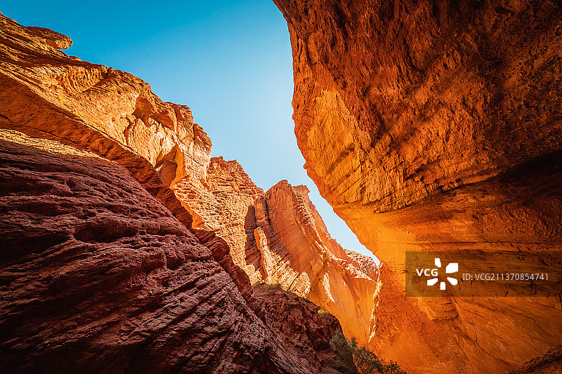 新疆独库公路库车天山神秘大峡谷自然风光图片素材